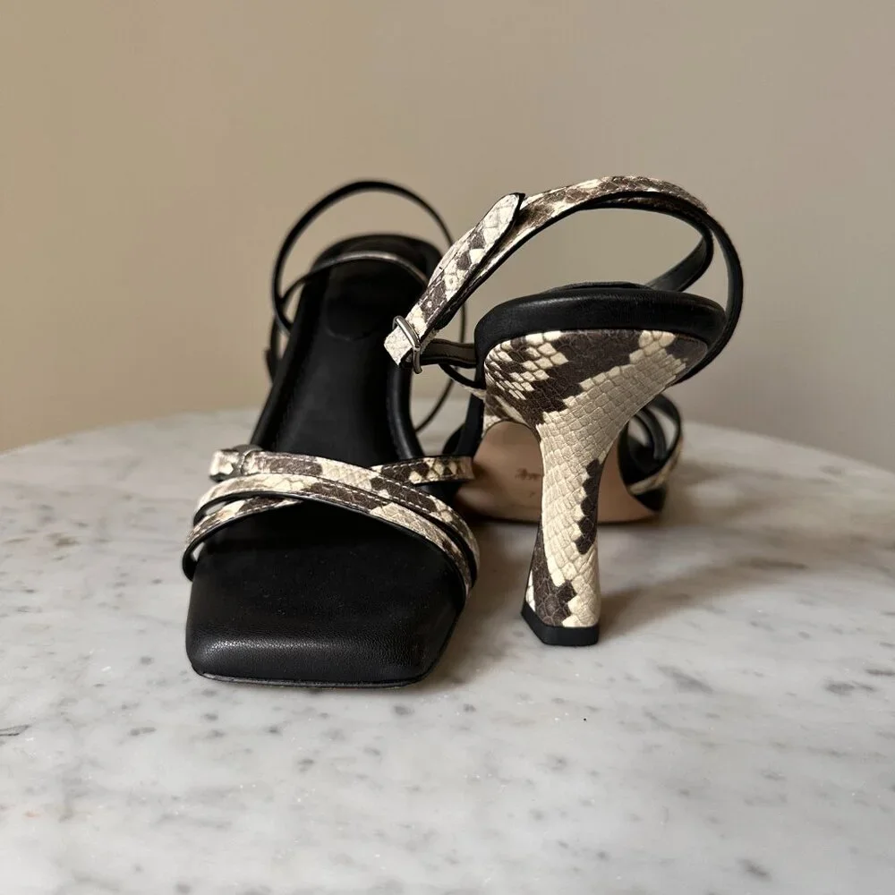COACH | Grey Snakeskin Sculpted C Kitten Heels  with Square Toe  7.5- Elegant - Picture 6 of 13